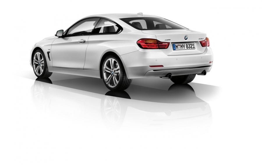 BMW 4-Series Coupe 2014 года  (фото 26 из 111)
